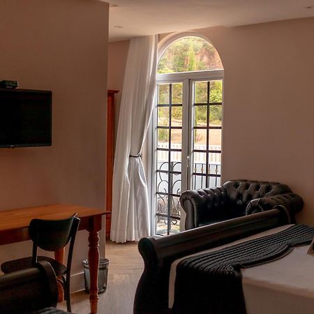 Vila Pugliesi Hotel Boutique 렝소이스 외부 사진