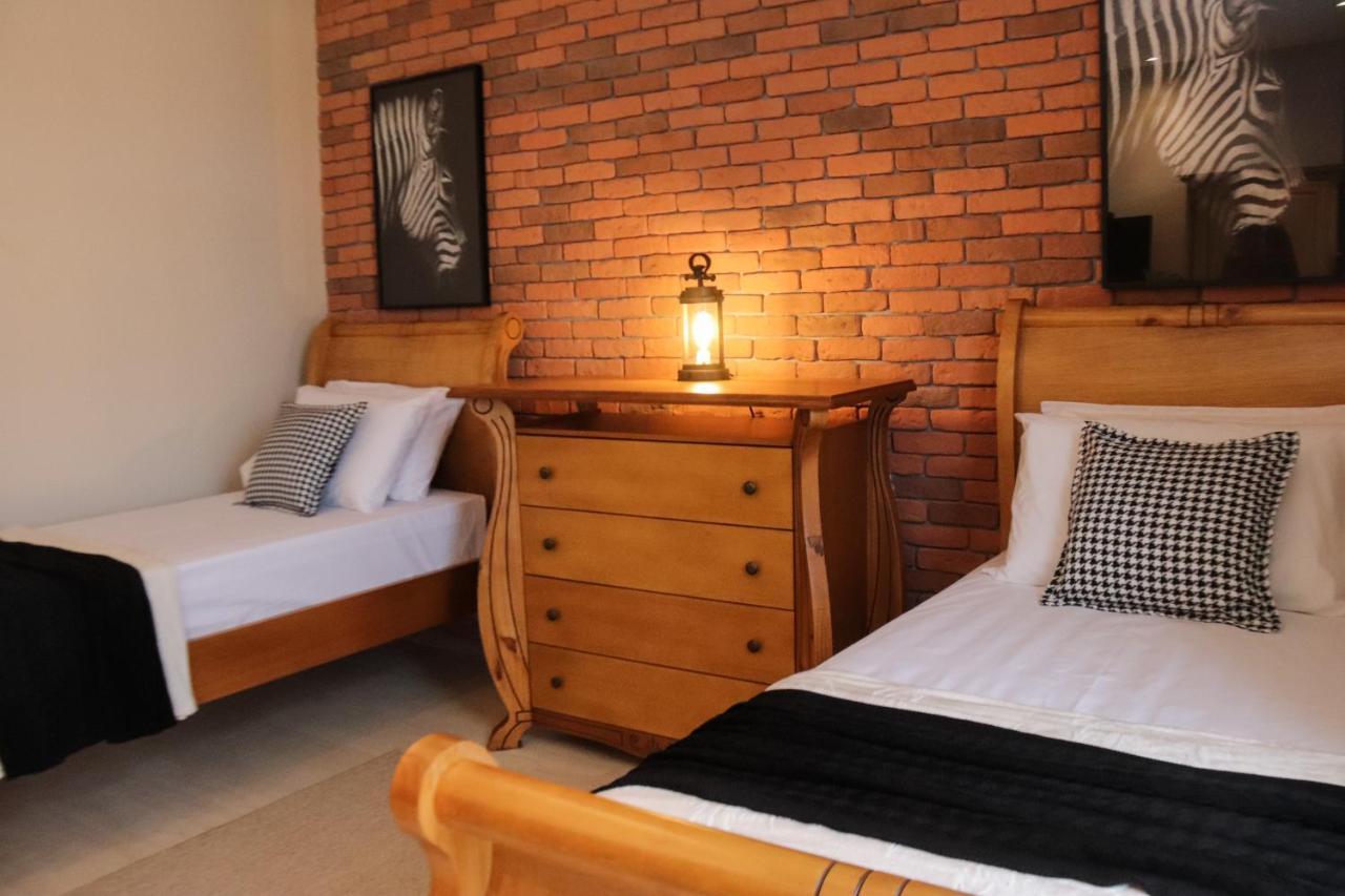 Vila Pugliesi Hotel Boutique 렝소이스 외부 사진
