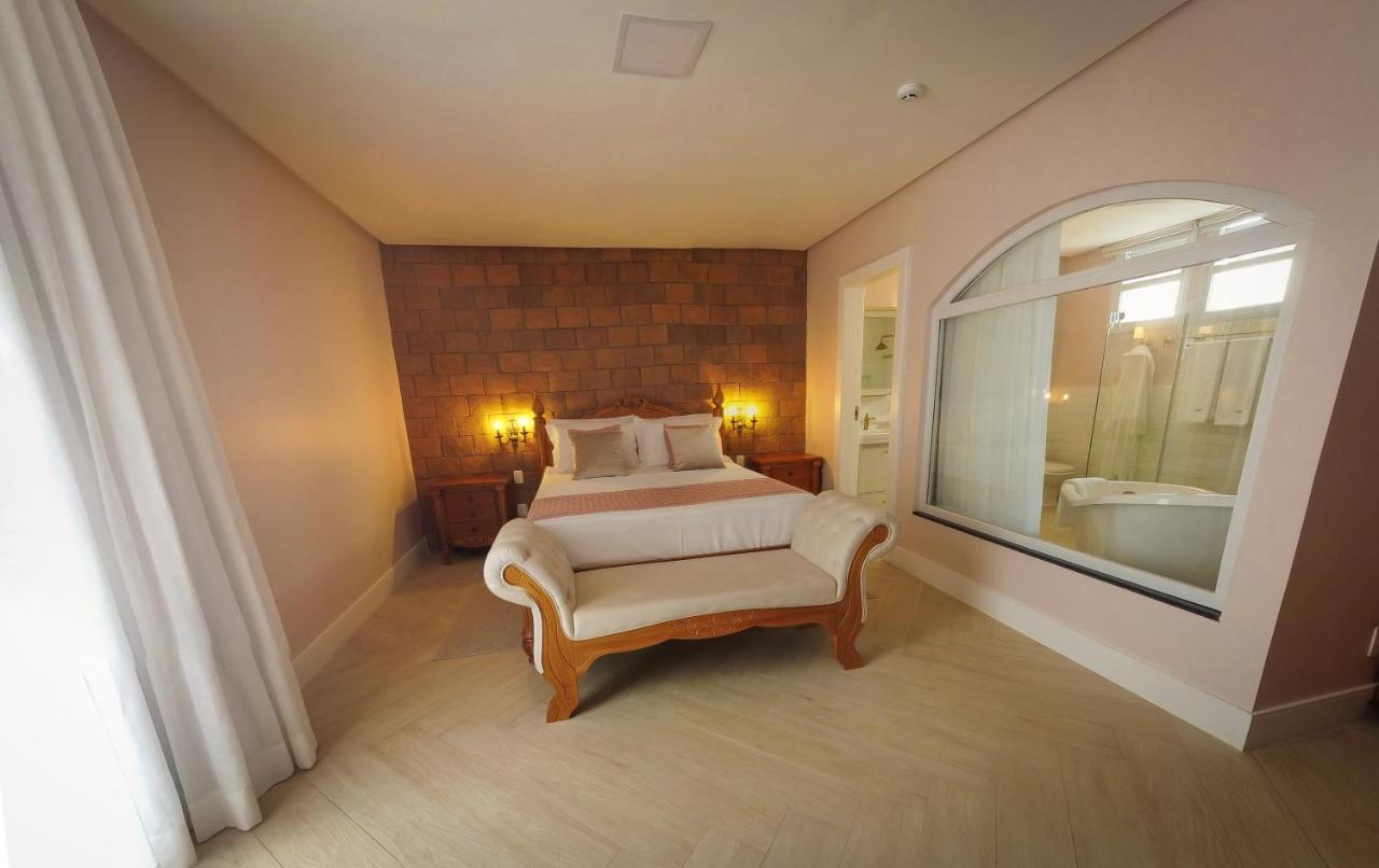 Vila Pugliesi Hotel Boutique 렝소이스 외부 사진