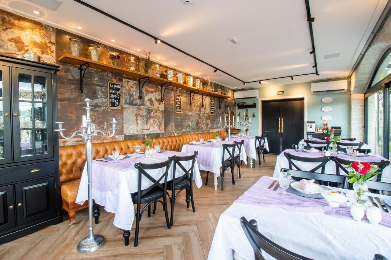 Vila Pugliesi Hotel Boutique 렝소이스 외부 사진