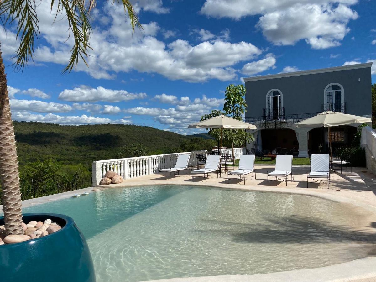 Vila Pugliesi Hotel Boutique 렝소이스 외부 사진