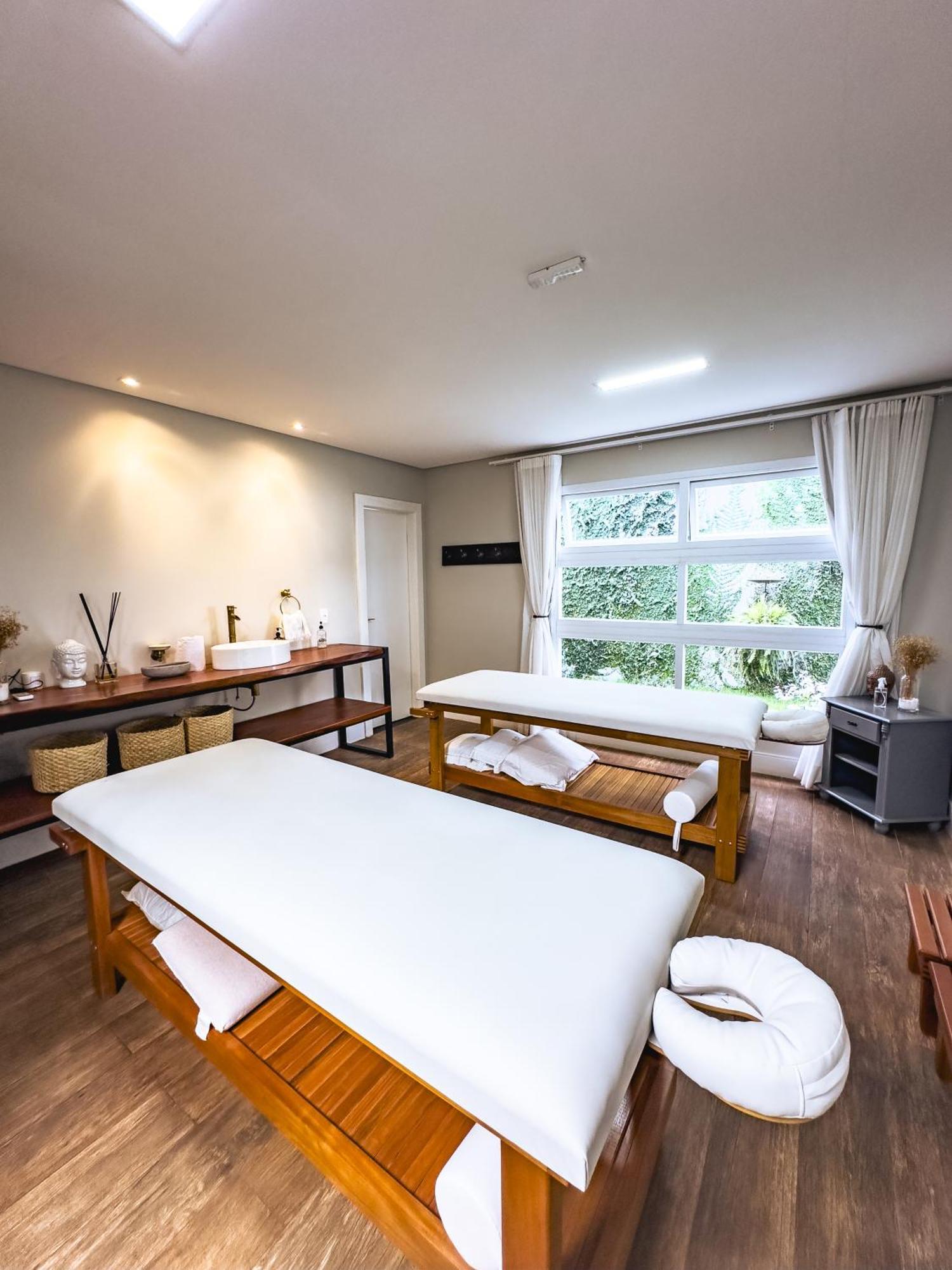 Vila Pugliesi Hotel Boutique 렝소이스 외부 사진