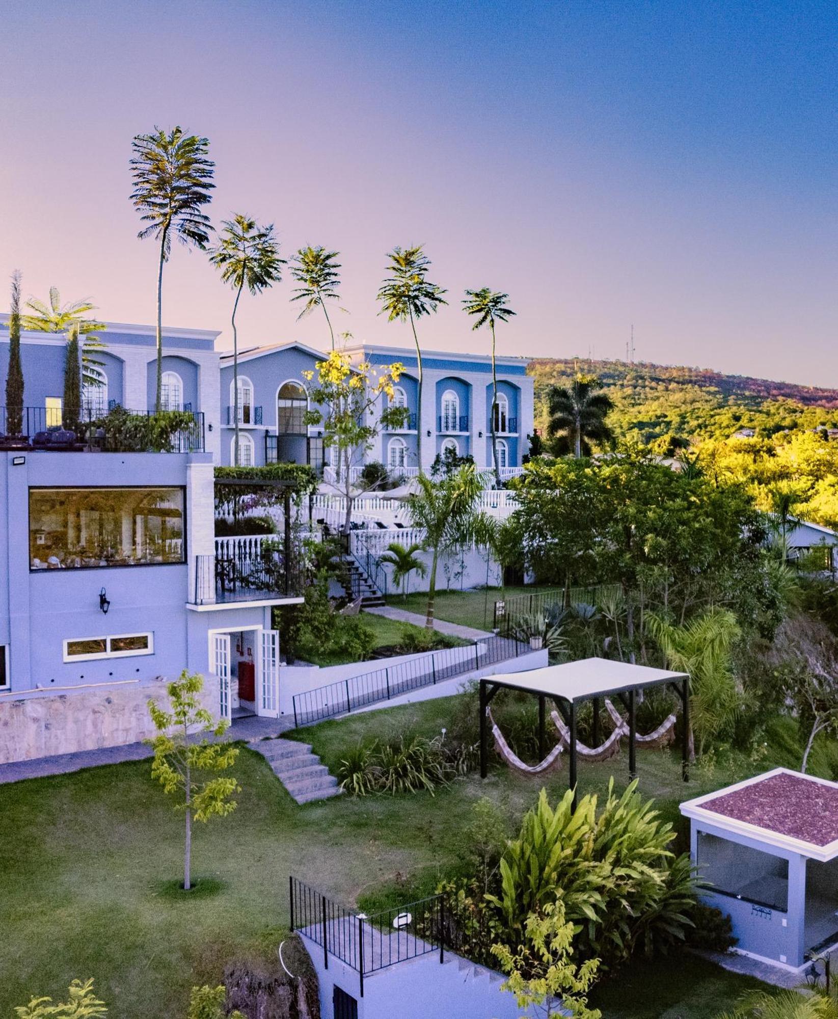 Vila Pugliesi Hotel Boutique 렝소이스 외부 사진